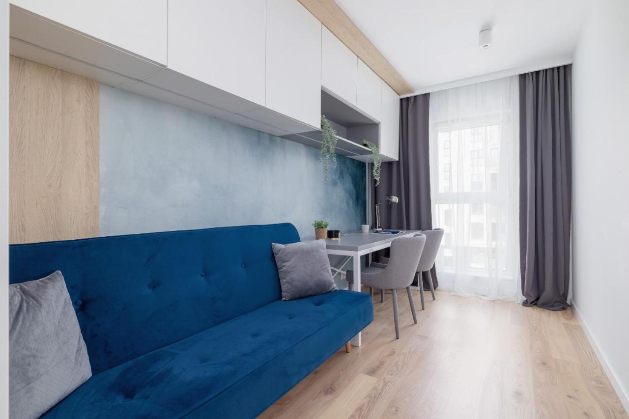 Vetulaniego Apartment With Air Conditioning & Parking By Renters Prestige Krasków Εξωτερικό φωτογραφία