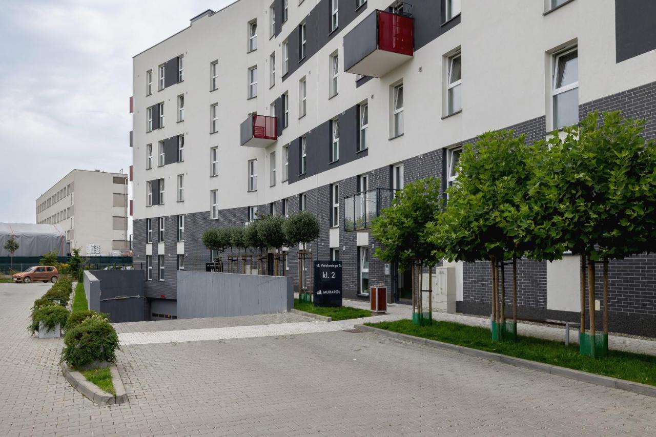 Vetulaniego Apartment With Air Conditioning & Parking By Renters Prestige Krasków Εξωτερικό φωτογραφία