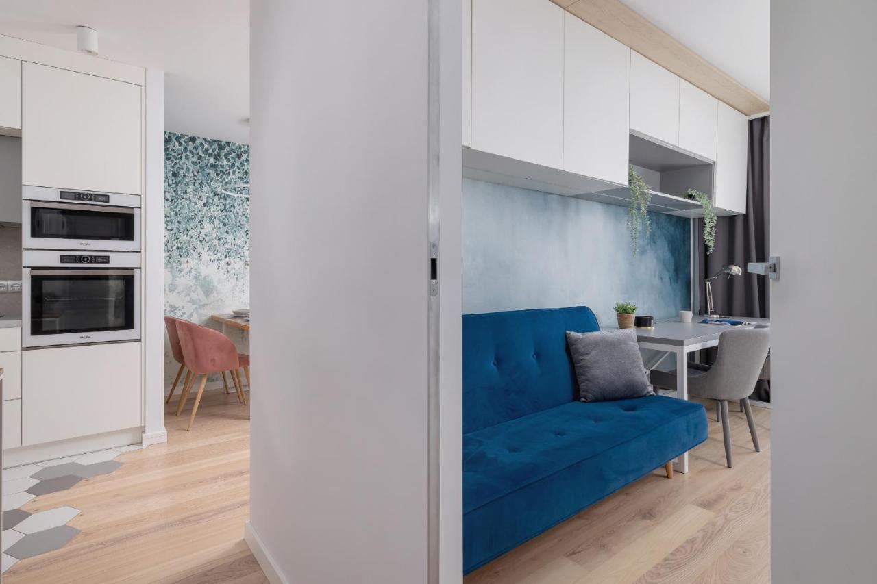 Vetulaniego Apartment With Air Conditioning & Parking By Renters Prestige Krasków Εξωτερικό φωτογραφία
