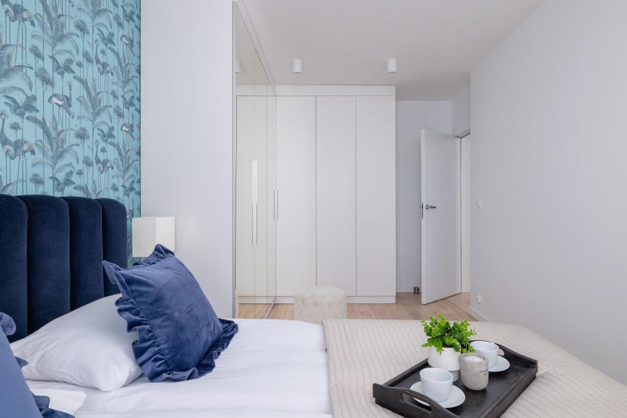 Vetulaniego Apartment With Air Conditioning & Parking By Renters Prestige Krasków Εξωτερικό φωτογραφία